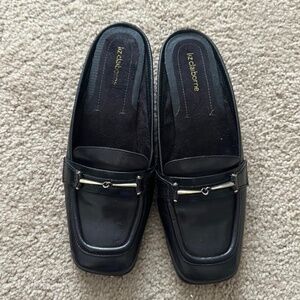 Like NEW! Liz Claiborne Leather Upper Black Slip On Loafers Mule Clogs - Size 8